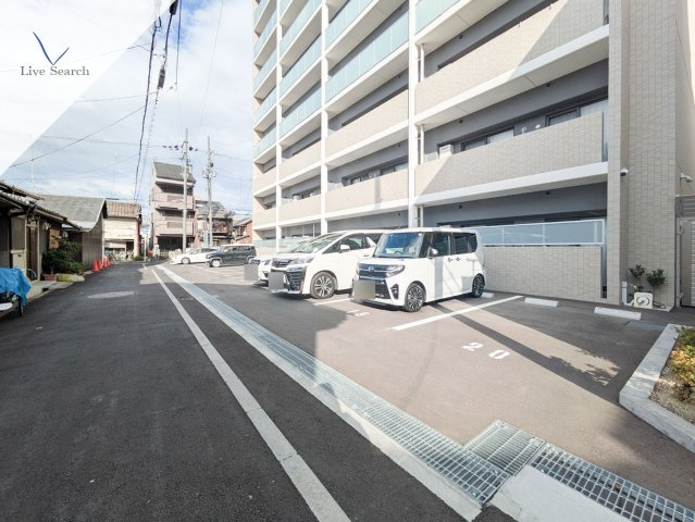 【駐車場】 | グランドレッセ今里
