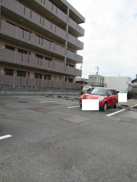 シャンヒルズ・アヴニール　　　刈谷市の賃貸はクラスホーム刈谷店の駐車場