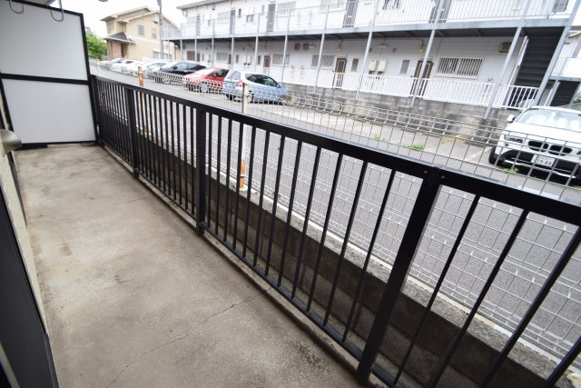 パーラーローズのバルコニー|和室６帖