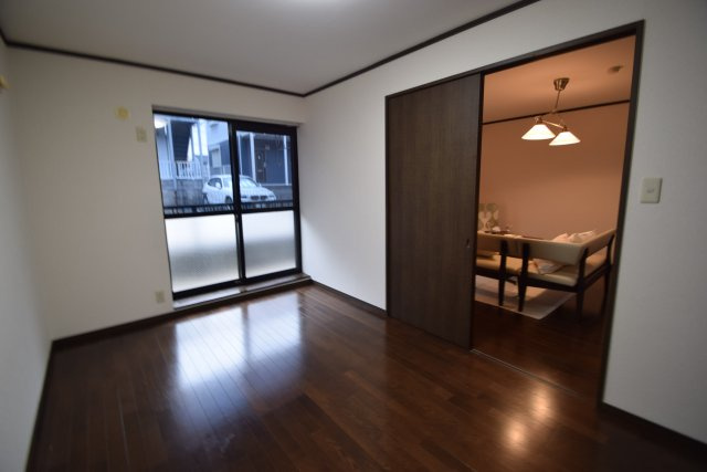 パーラーローズの寝室|インターネット対応