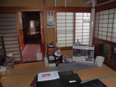 【居間・リビング】 | 大館市花岡町字長森・中古住宅