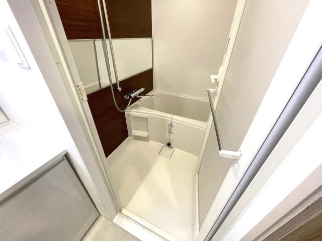 スプランディッド中之島WESTの浴室|イメージとして同建物他部屋を表示しています