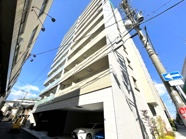 スプランディッド中之島WESTの外観