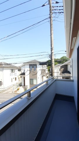 入間市扇台6丁目・全1棟　新築未入居一戸建　～LDK吹抜け～のバルコニー
