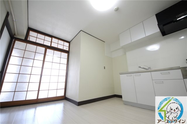 別所マンションの居間・リビング