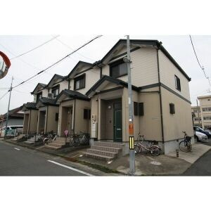 タウンハウス中之町の外観