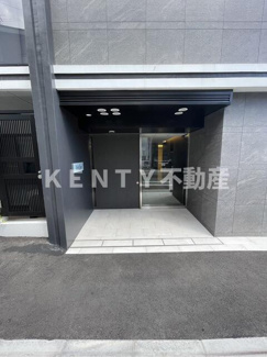 【エントランス】 | 建物の内部です