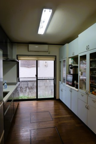 西伯郡伯耆町岸本　中古一戸建てのキッチン