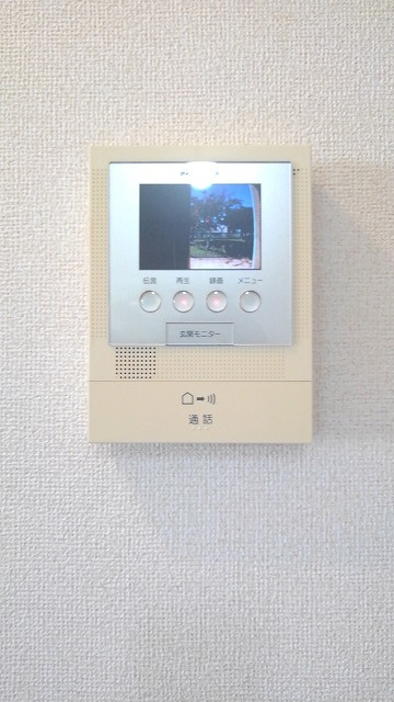ディアコート弐番館のセキュリティ|TVモニター付きインターホンです！