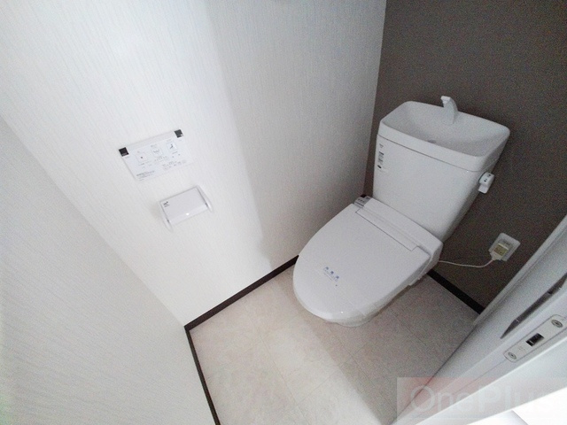 RESIDENCE六甲道のトイレ