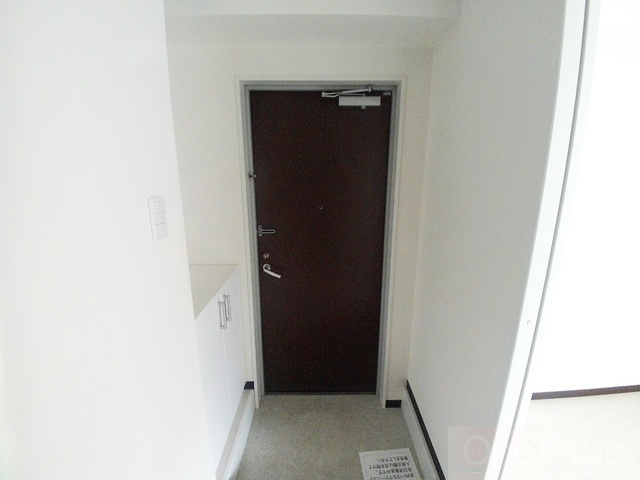 RESIDENCE六甲道の玄関