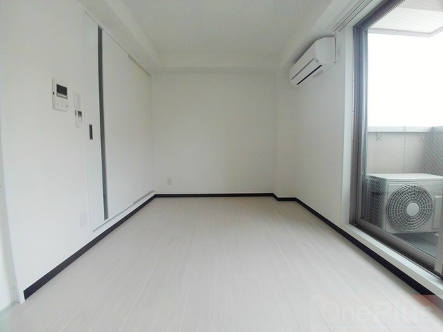 RESIDENCE六甲道の洋室