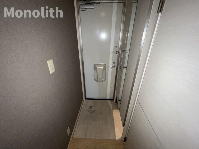 シャルトボナールの玄関