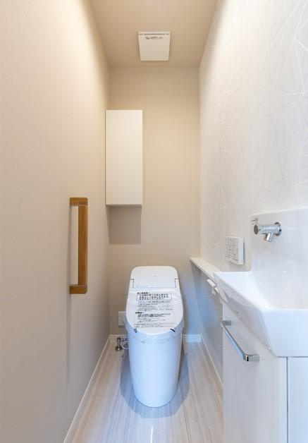 下野市仁良川　新築戸建のトイレ