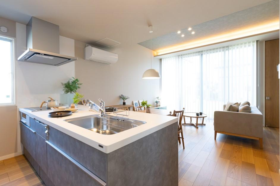 下野市仁良川　新築戸建のキッチン