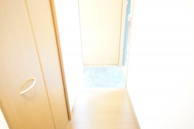【玄関】 | アークパレス | ※同物件、同タイプ、間取り反転のお部屋です