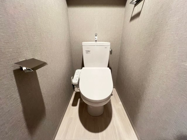 ライフフィールドなにわ本町RUELLEのトイレ