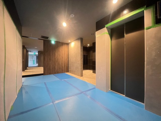 ライフフィールドなにわ本町RUELLEのロビー