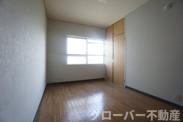 サンリーブハイツの居間・リビング