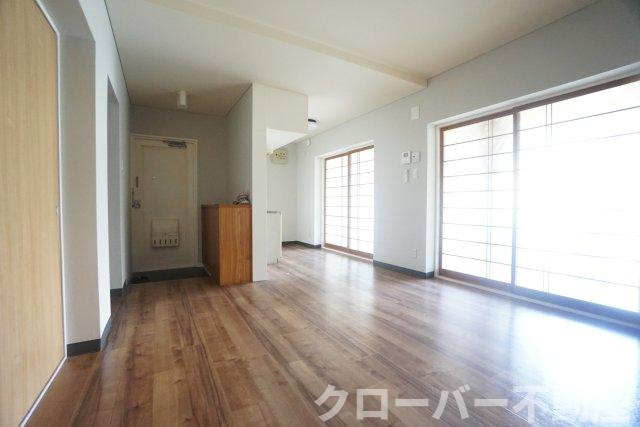 サンリーブハイツの居間・リビング