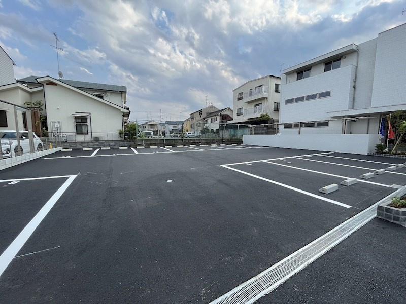 風来夢フォーシーズンズの駐車場