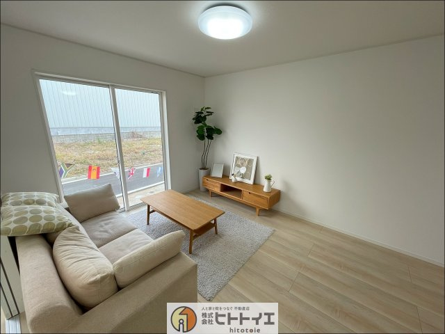 久留米市東櫛原町第5-1の居間・リビング