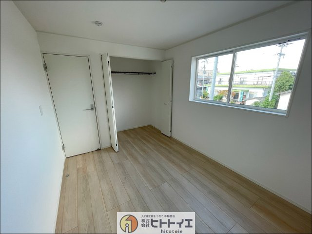 久留米市東櫛原町第5-1の洋室