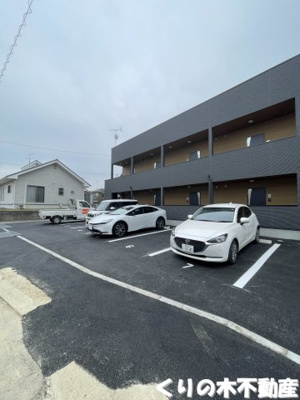 【その他共用部分】 | Ａｒｌｅｓ（アルル） | 駐車場です
