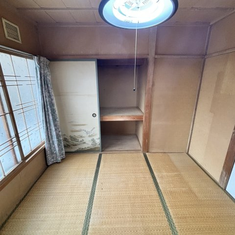 室蘭市港北町5丁目97-1の和室