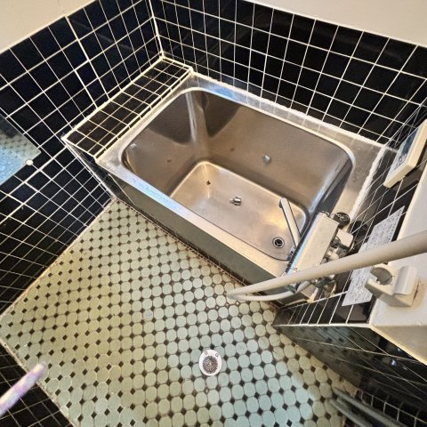 室蘭市港北町5丁目97-1の浴室