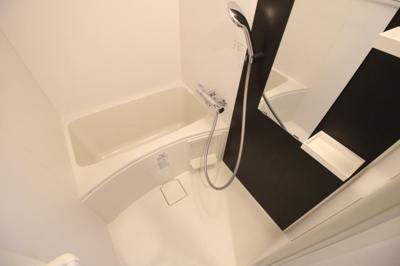 【浴室】 | フォーリアライズ天王寺ヴァロール