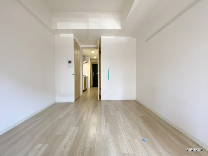 プレサンス谷町七丁目　仲介手数料無料の居間・リビング