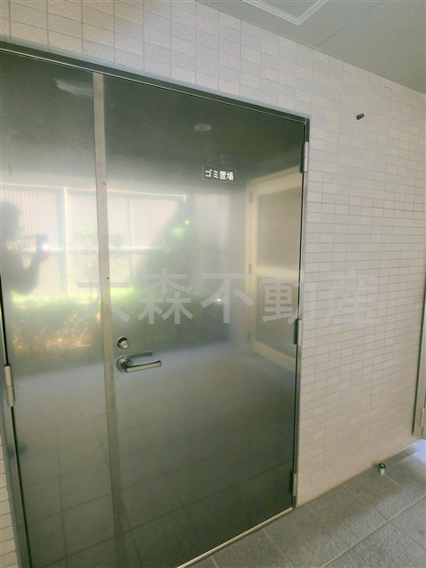 ルーブル大森九番館のその他共用部分|曜日時間関係なくゴミ出し可能なごみ捨て場！