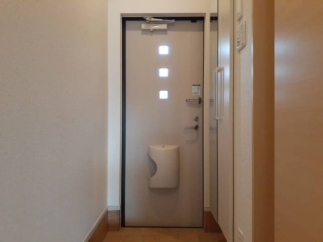 サンシャイン東山　ＰＡＲＴⅠの玄関