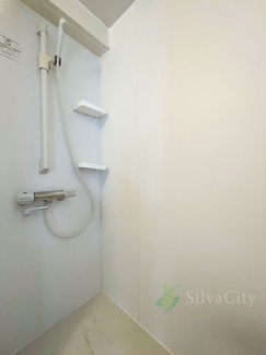 【浴室】 | マンションVIP目黒 | シャワールーム　当日のご見学、可能です！お気軽にお問い合わせください！※0120-133-468