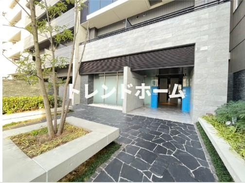 スワンズシティ中之島クロスのエントランス|選べる家電プランあり！！