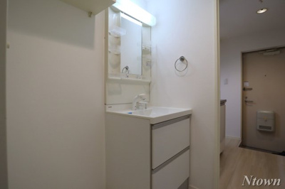 【独立洗面台】 | ヒルズ黒川 | 朝の支度にも助かる、独立の洗髪洗面化粧台