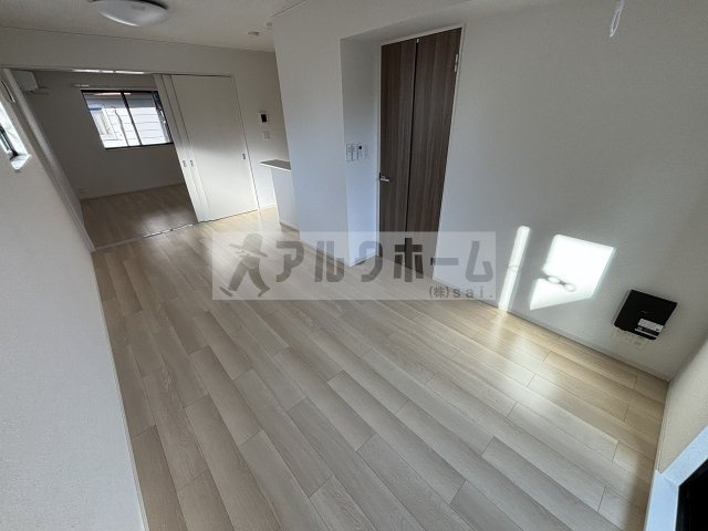 ジノアルバの居間・リビング