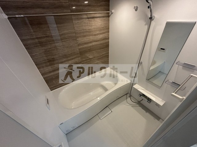 ジノアルバの浴室