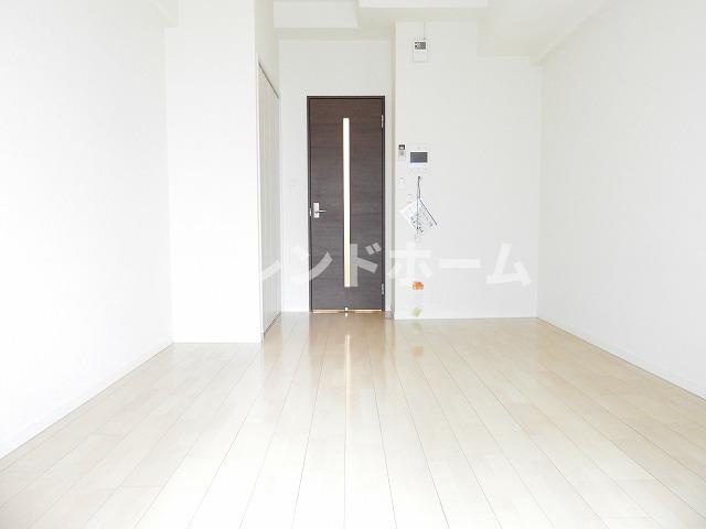 プリエールTAT江戸堀の居間・リビング|選べる家電プランあり！！