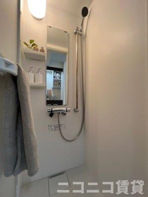 【シャワールーム】 | THE APARTMENT | 別号室イメージの為、現状を優先致します。