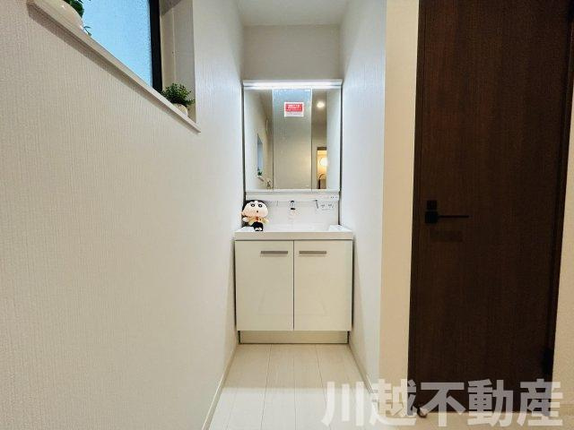 生活利便施設の充実した住環境の独立洗面台|未公開物件取り扱い中