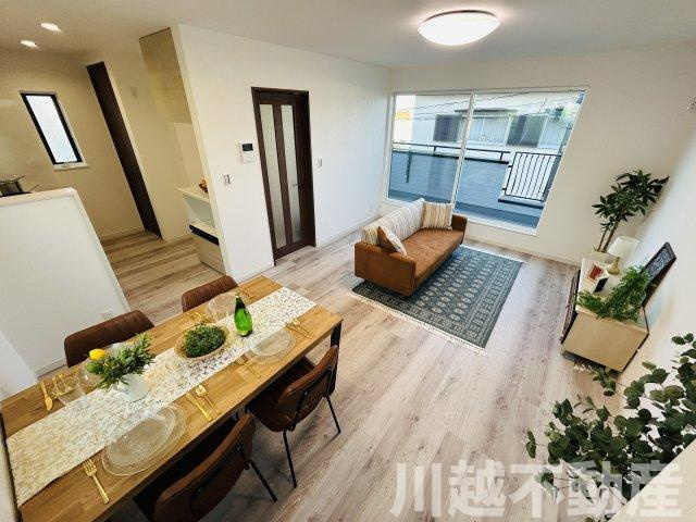 生活利便施設の充実した住環境の居間・リビング|想うくらしを、夢のままにしない