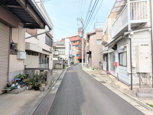 墨田区八広３丁目の売地の前面道路含む現地写真