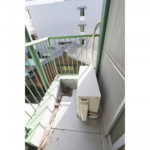 コアフィール柴田のバルコニー