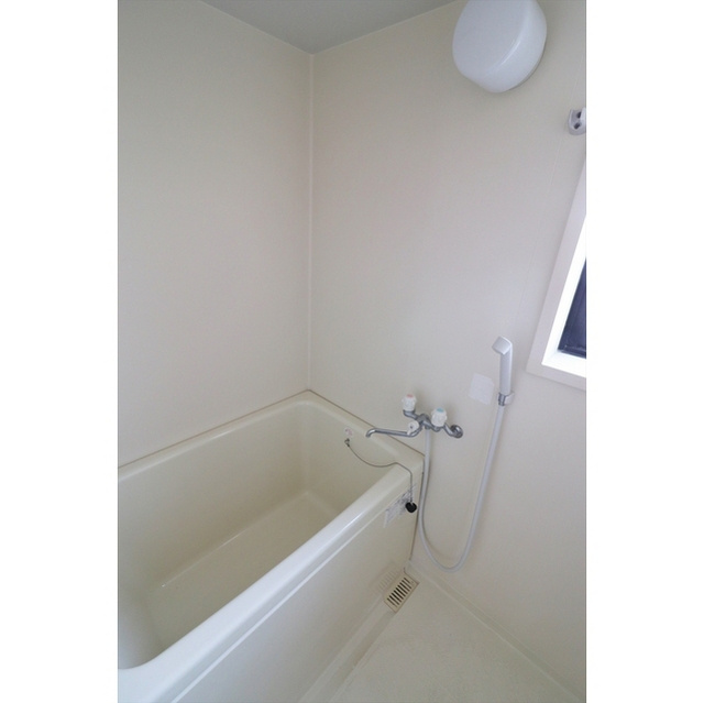 コアフィール柴田の浴室