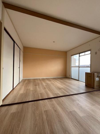 【居間・リビング】 | 釈尊寺第一住宅第12号棟