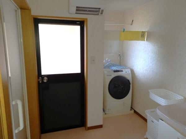 出雲市多伎町多伎　中古戸建の独立洗面台