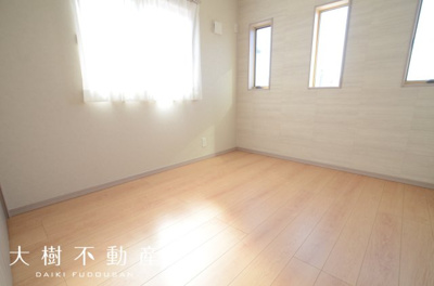 【洋室】 | 座間市新田宿　新築戸建て　全１棟【仲介手数料無料】 | 2階　洋室3（5.25帖）