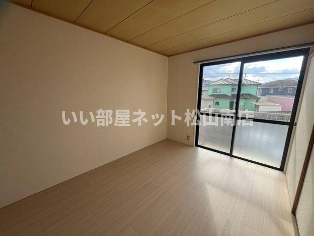 【洋室】 | グリーンパーク佐伯　E棟